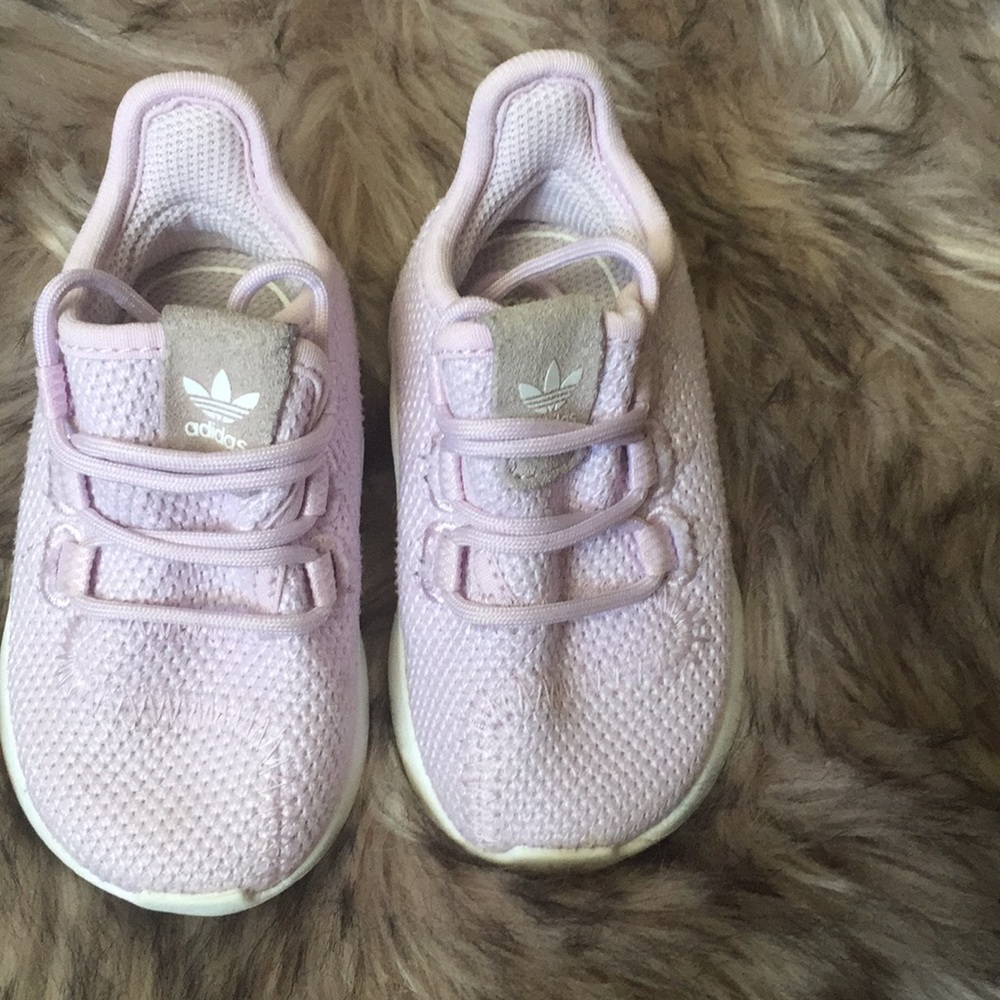 Size 4c girls lavender Adidas run small like 3C